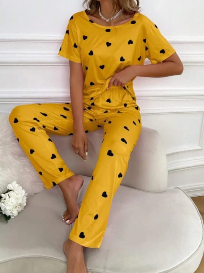 Black Heart Printed Yellow Pajama Set